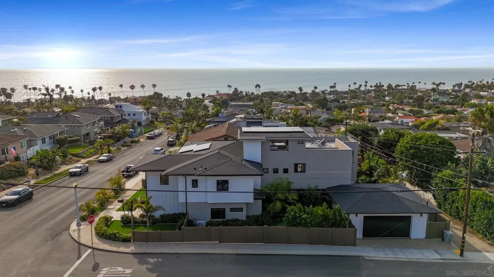 4504 Osprey St San Diego, CA 92107