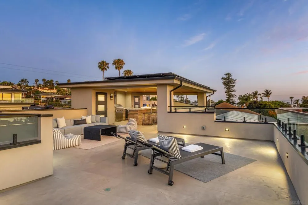 4504 Osprey St San Diego, CA 92107