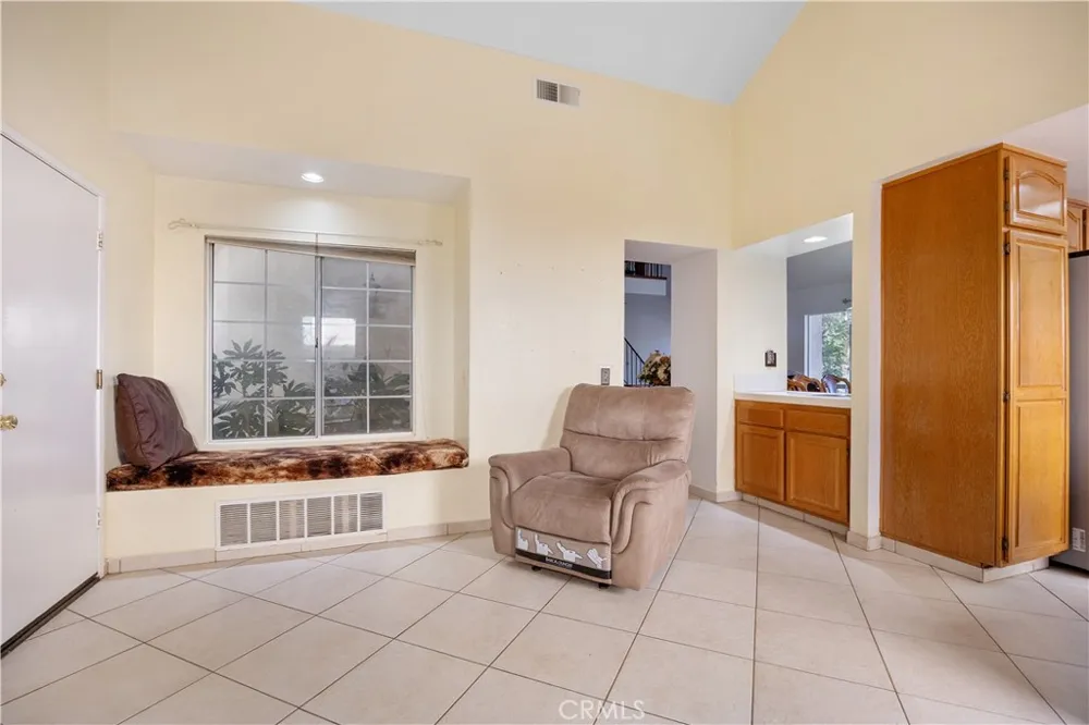 13709 Grand Isle Moorpark, CA 93021