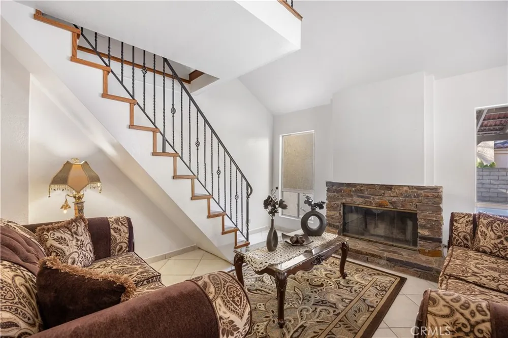 13709 Grand Isle Moorpark, CA 93021