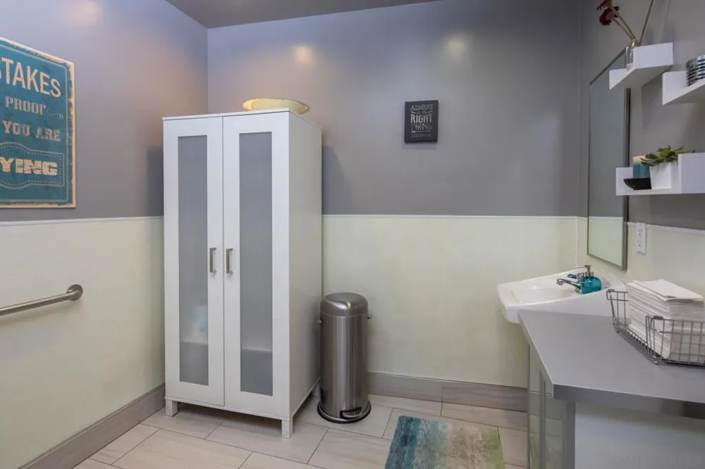 875 G St 108 San Diego, CA 92101