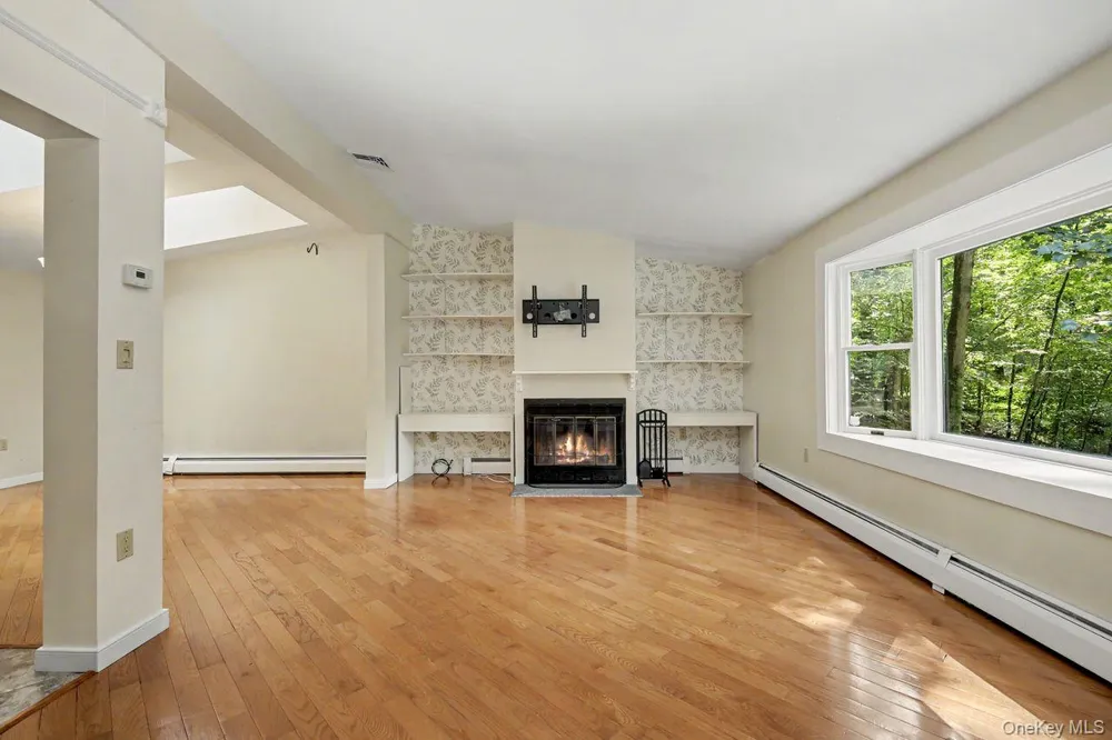 5 Trolley Road Cortlandt Manor, NY 10567