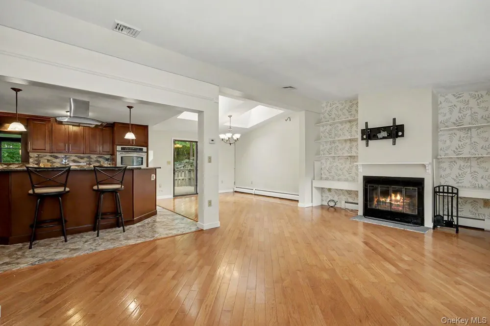 5 Trolley Road Cortlandt Manor, NY 10567