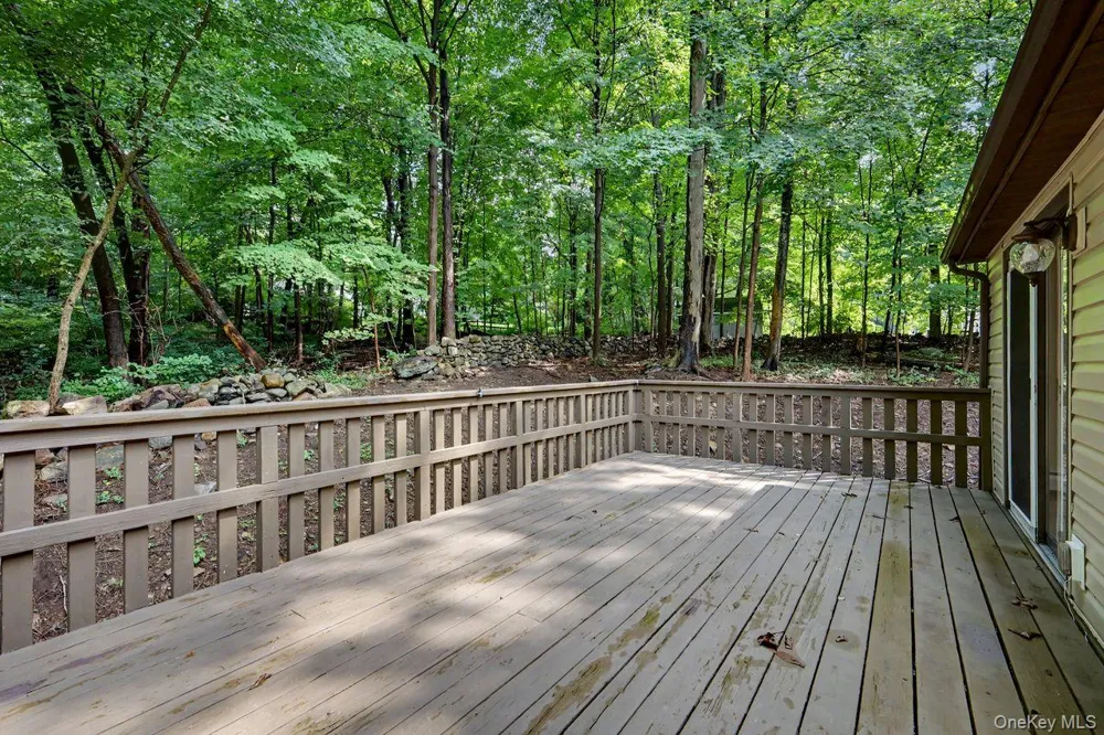 5 Trolley Road Cortlandt Manor, NY 10567
