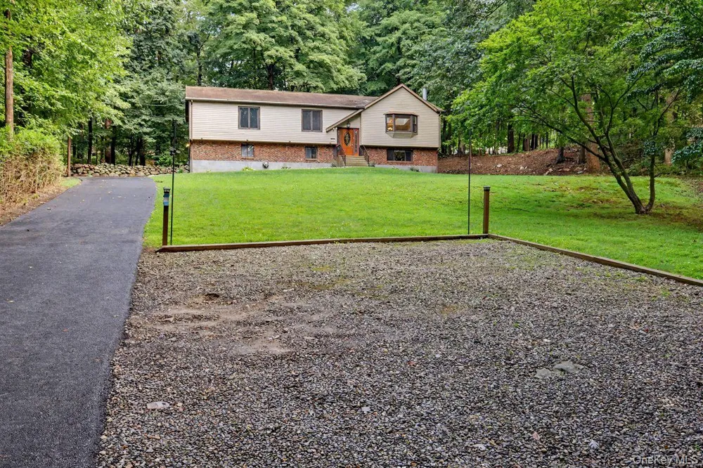 5 Trolley Road Cortlandt Manor, NY 10567
