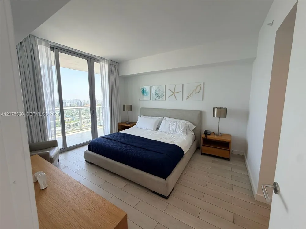 2600 E Hallandale Beach Blvd #T3209 Hallandale Beach, FL 33009