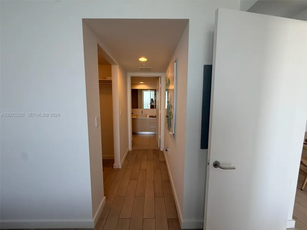 2600 E Hallandale Beach Blvd #T3209 Hallandale Beach, FL 33009