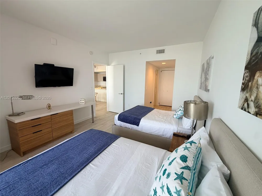 2600 E Hallandale Beach Blvd #T3209 Hallandale Beach, FL 33009