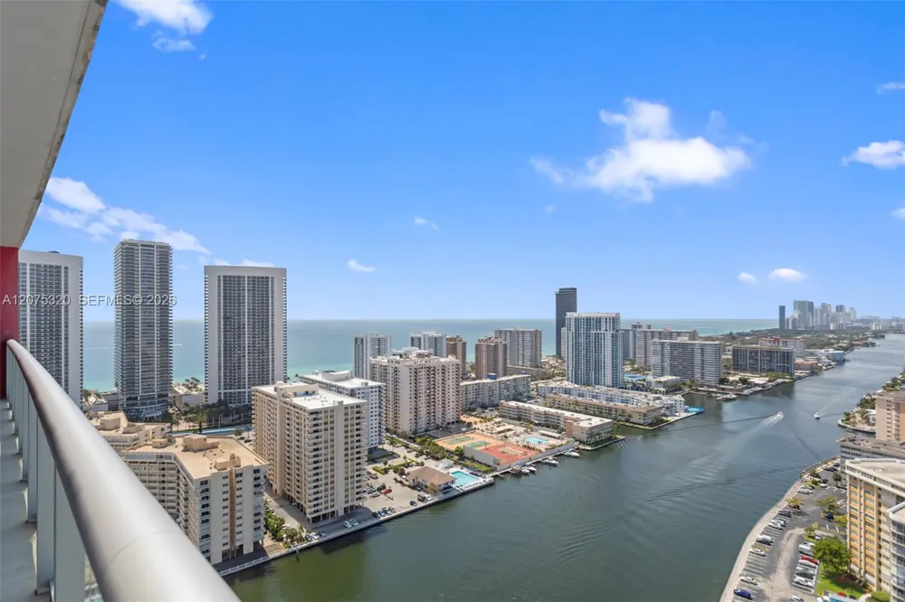 2600 E Hallandale Beach Blvd #T3209 Hallandale Beach, FL 33009