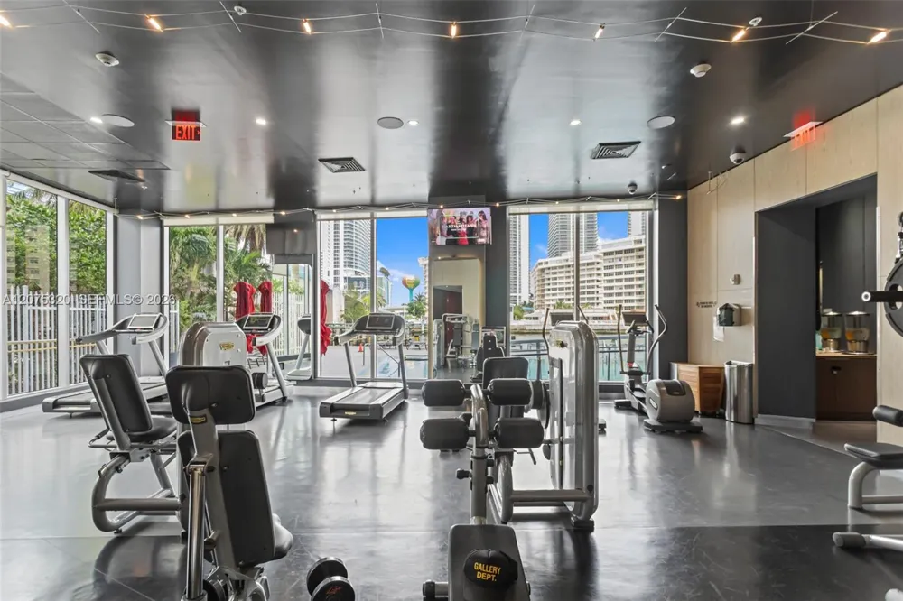 2600 E Hallandale Beach Blvd #T3209 Hallandale Beach, FL 33009