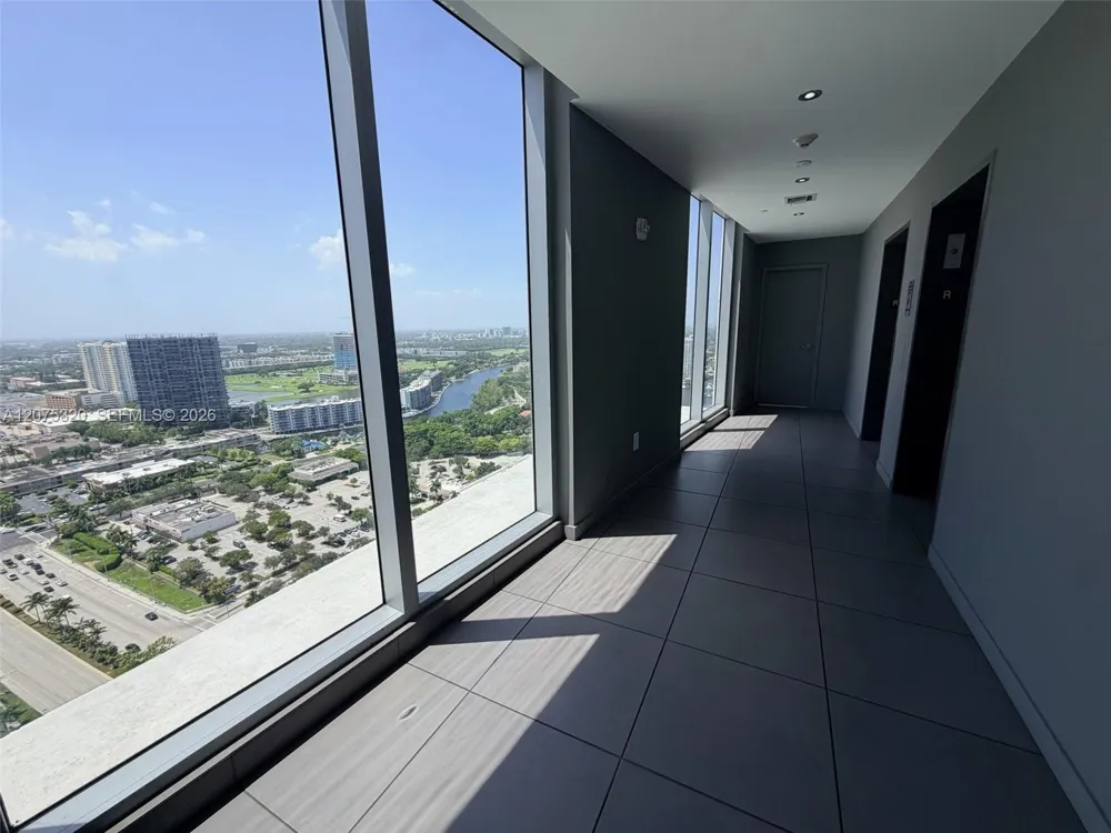 2600 E Hallandale Beach Blvd #T3209 Hallandale Beach, FL 33009