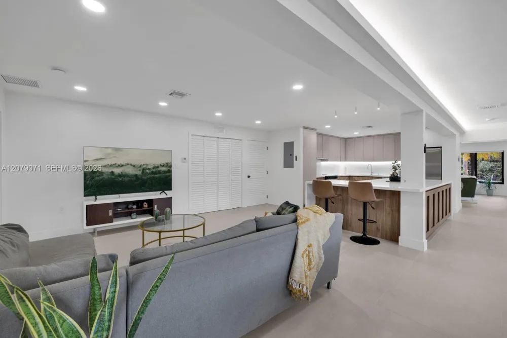 220 NE 105th St Miami Shores, FL 33138