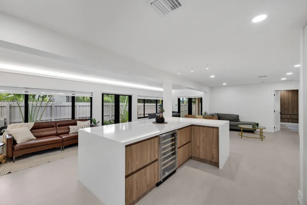 220 NE 105th St Miami Shores, FL 33138