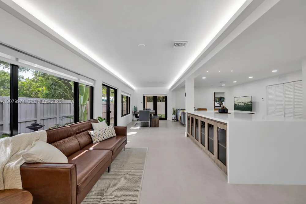 220 NE 105th St Miami Shores, FL 33138