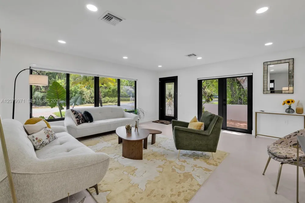 220 NE 105th St Miami Shores, FL 33138