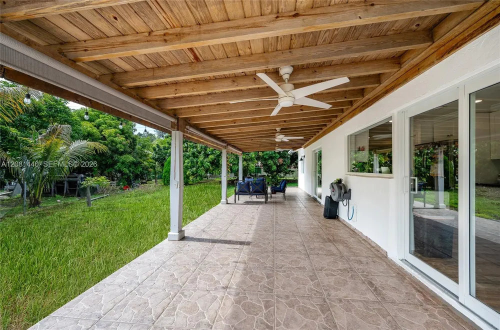 7159 SW 148th Pl Miami, FL 33193