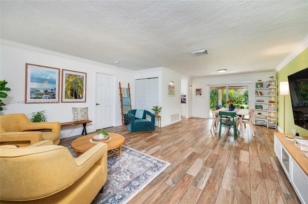 7159 SW 148th Pl Miami, FL 33193