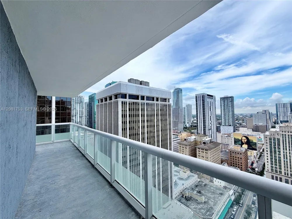 50 Biscayne Blvd #3211 Miami, FL 33132