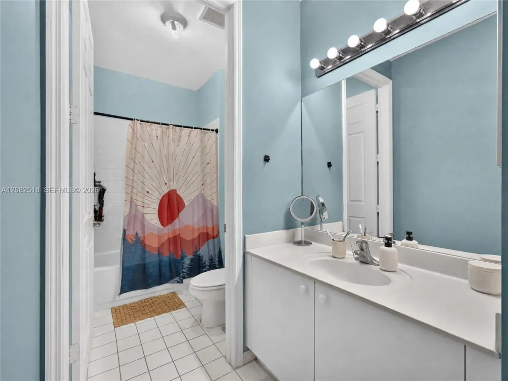 1030 NE 42nd Ter Homestead, FL 33033