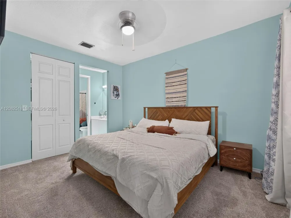 1030 NE 42nd Ter Homestead, FL 33033
