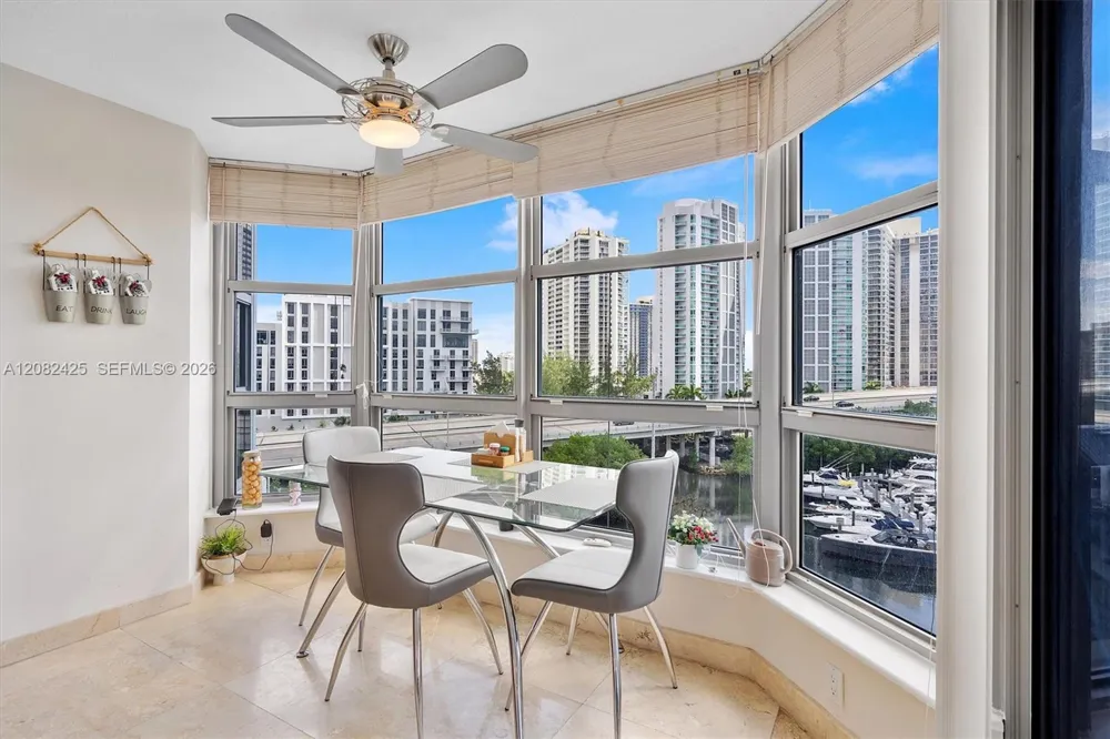 3500 Mystic Pointe Dr #806 Aventura, FL 33180
