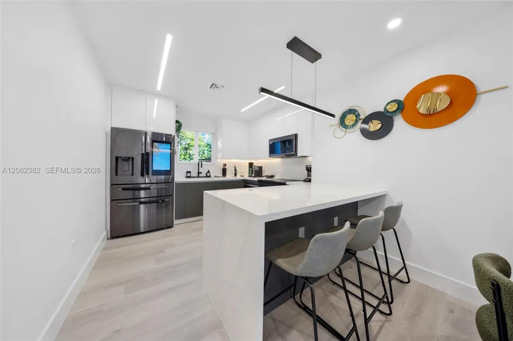 511 NW 48th St Miami, FL 33127
