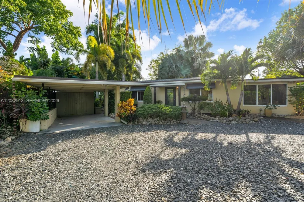 100 NE 26th Dr #100 Wilton Manors, FL 33334