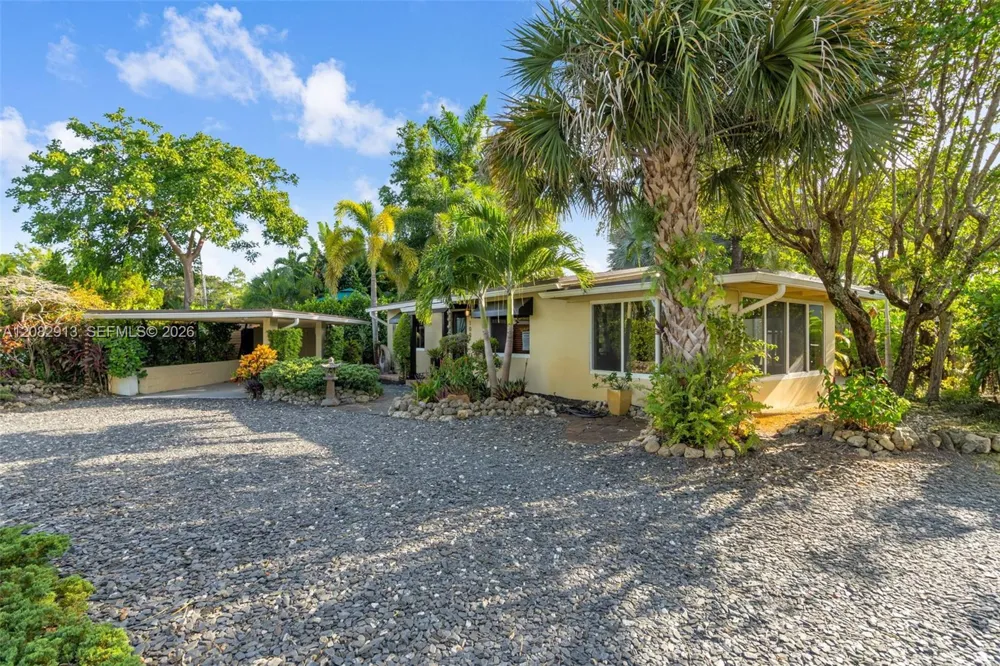 100 NE 26th Dr #100 Wilton Manors, FL 33334