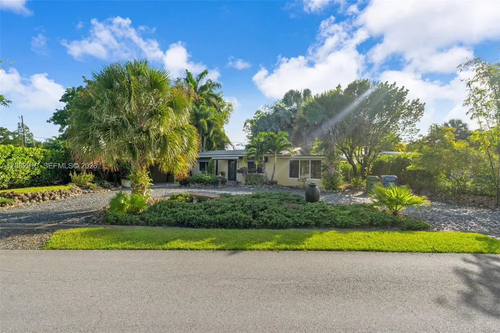 100 NE 26th Dr #100 Wilton Manors, FL 33334