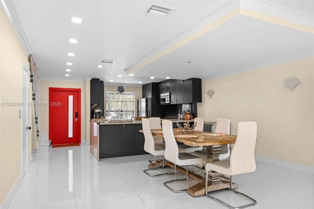 3756 NE 167th St #44 North Miami Beach, FL 33160