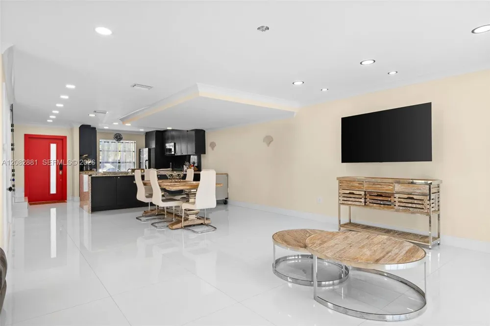 3756 NE 167th St #44 North Miami Beach, FL 33160