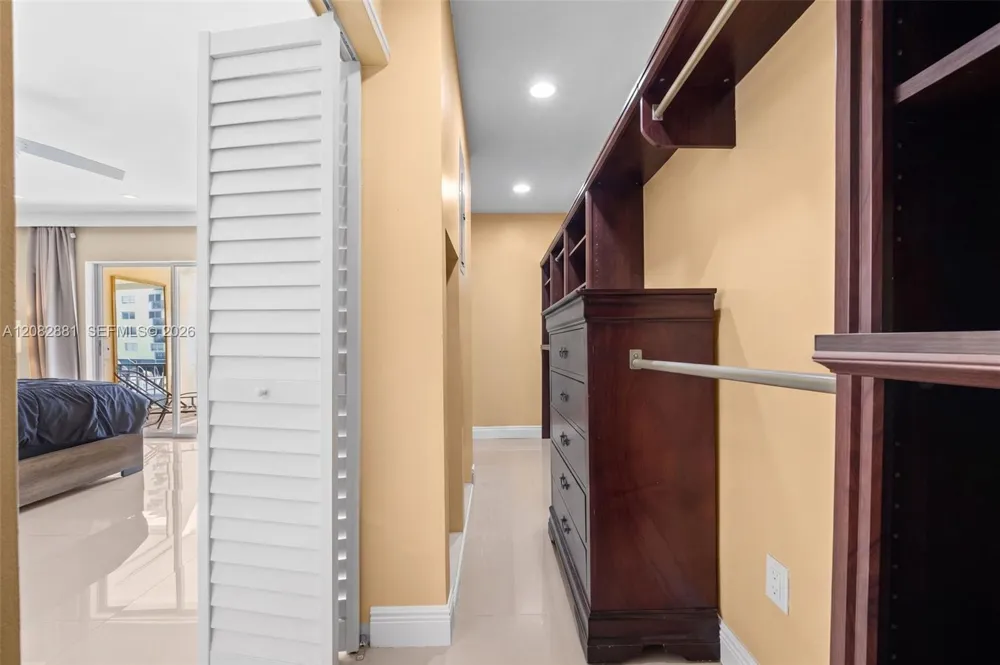 3756 NE 167th St #44 North Miami Beach, FL 33160