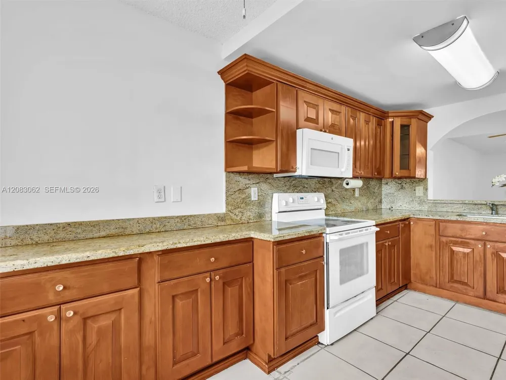 10110 NW 41st St #78-7 Doral, FL 33178
