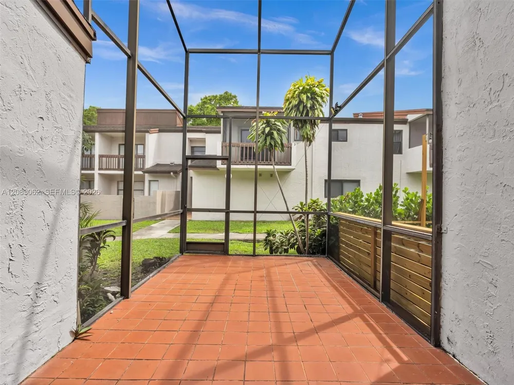 10110 NW 41st St #78-7 Doral, FL 33178