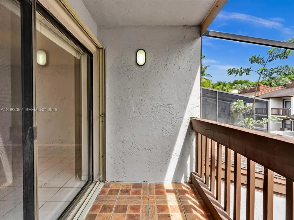 10110 NW 41st St #78-7 Doral, FL 33178