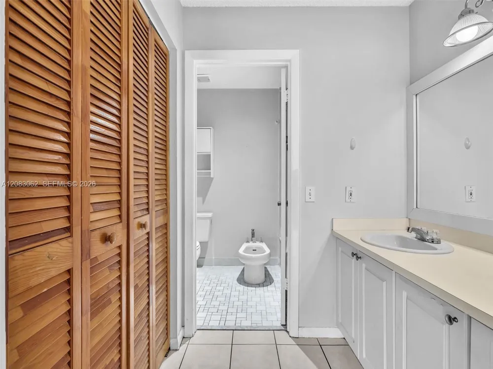 10110 NW 41st St #78-7 Doral, FL 33178