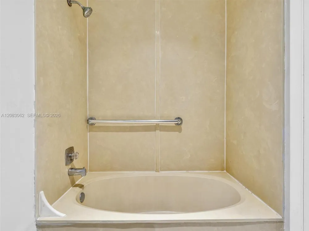 10110 NW 41st St #78-7 Doral, FL 33178