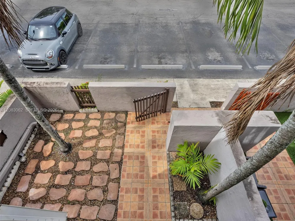 10110 NW 41st St #78-7 Doral, FL 33178