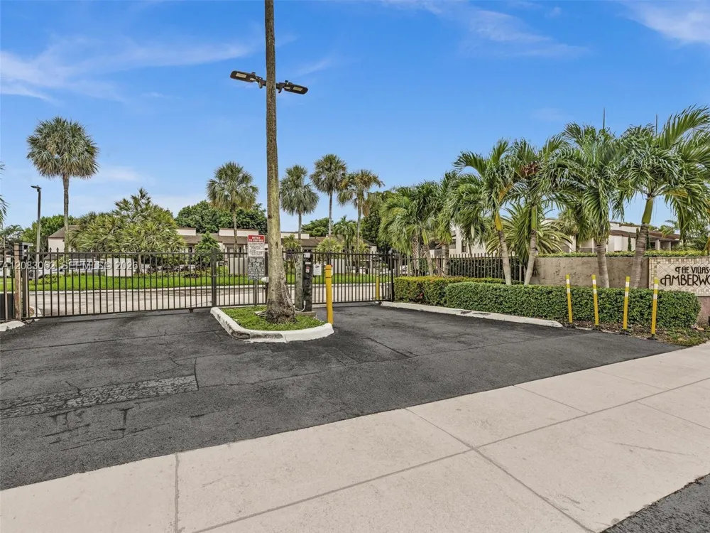 10110 NW 41st St #78-7 Doral, FL 33178