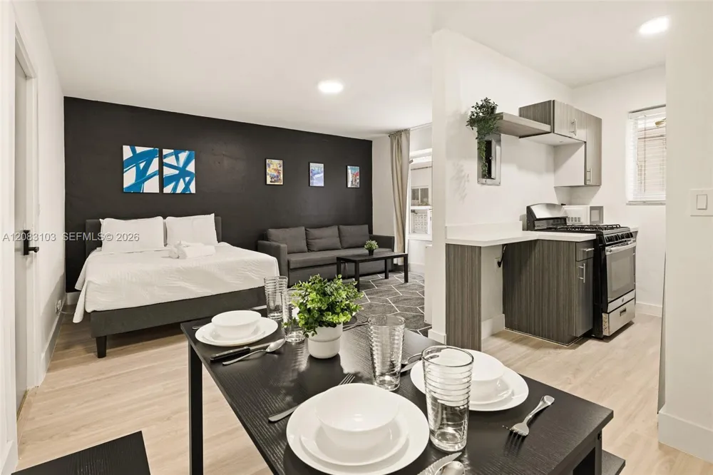 7340 Harding Ave #3 Miami Beach, FL 33141