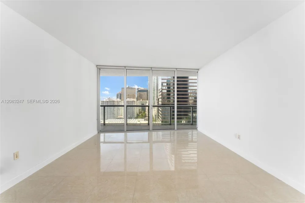 495 Brickell Ave #1811 Miami, FL 33131