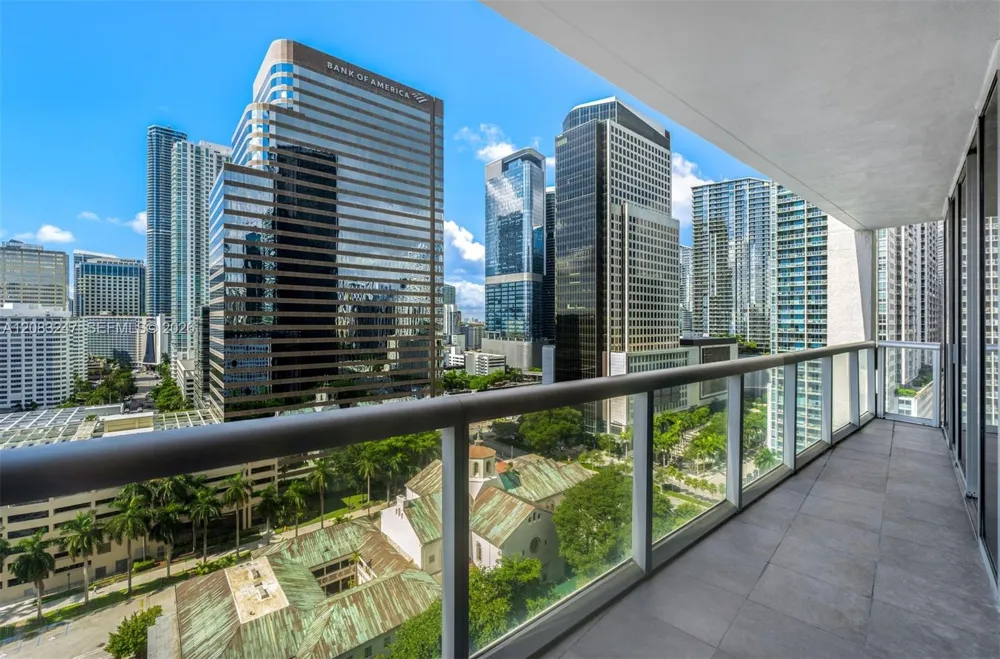 495 Brickell Ave #1811 Miami, FL 33131
