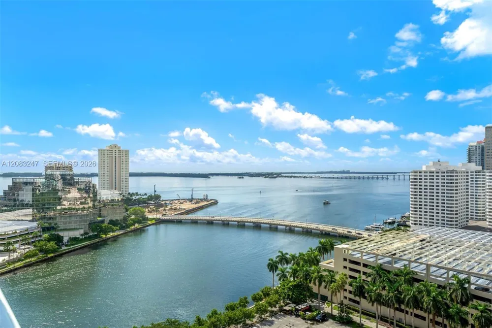 495 Brickell Ave #1811 Miami, FL 33131