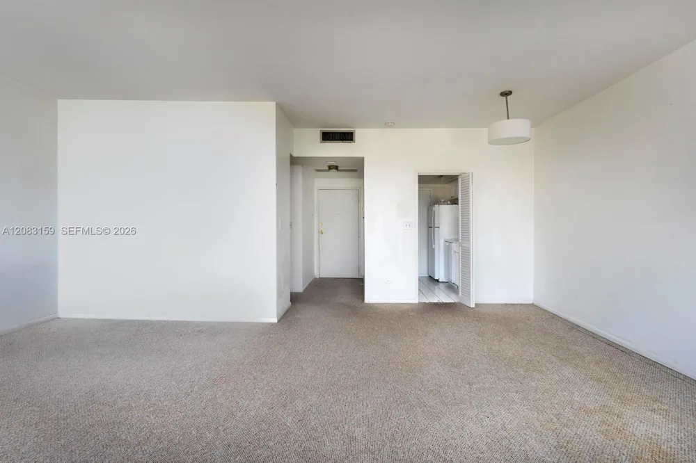 700 Biltmore Way #719 Coral Gables, FL 33134