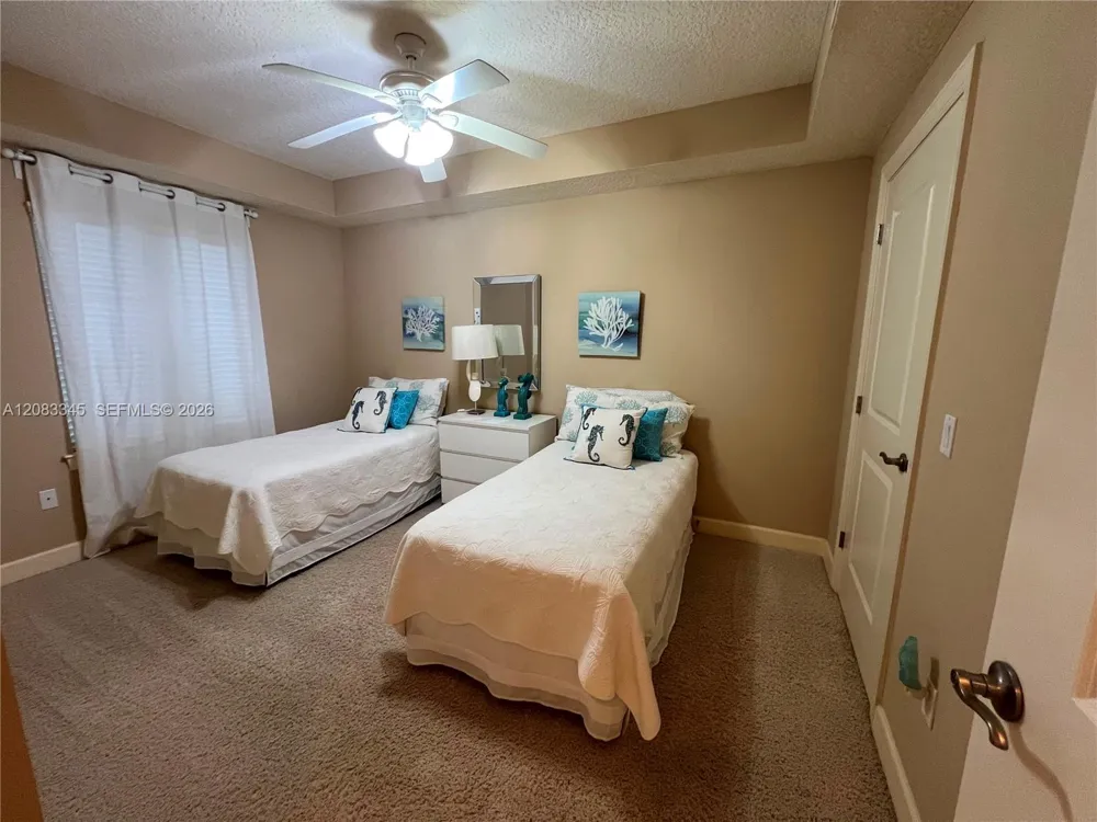 1809 1ST #402 Jacksonville, FL 32250