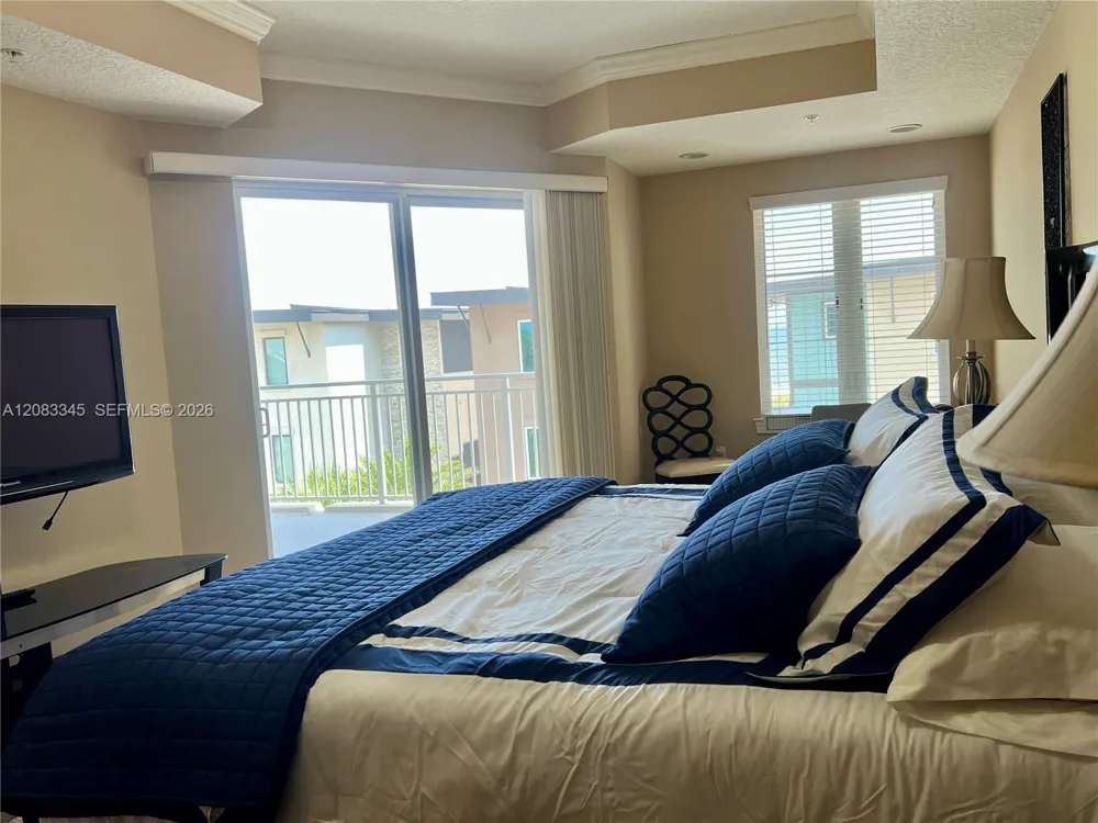 1809 1ST #402 Jacksonville, FL 32250
