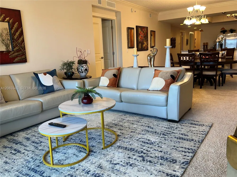 1809 1ST #402 Jacksonville, FL 32250