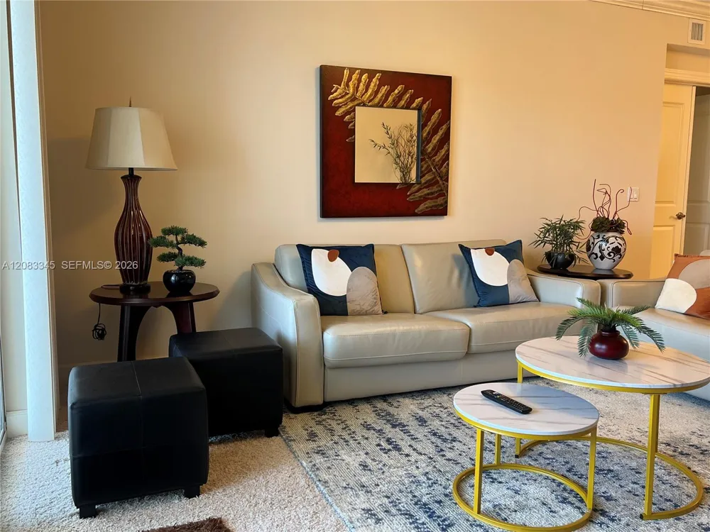 1809 1ST #402 Jacksonville, FL 32250
