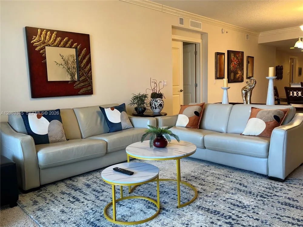 1809 1ST #402 Jacksonville, FL 32250
