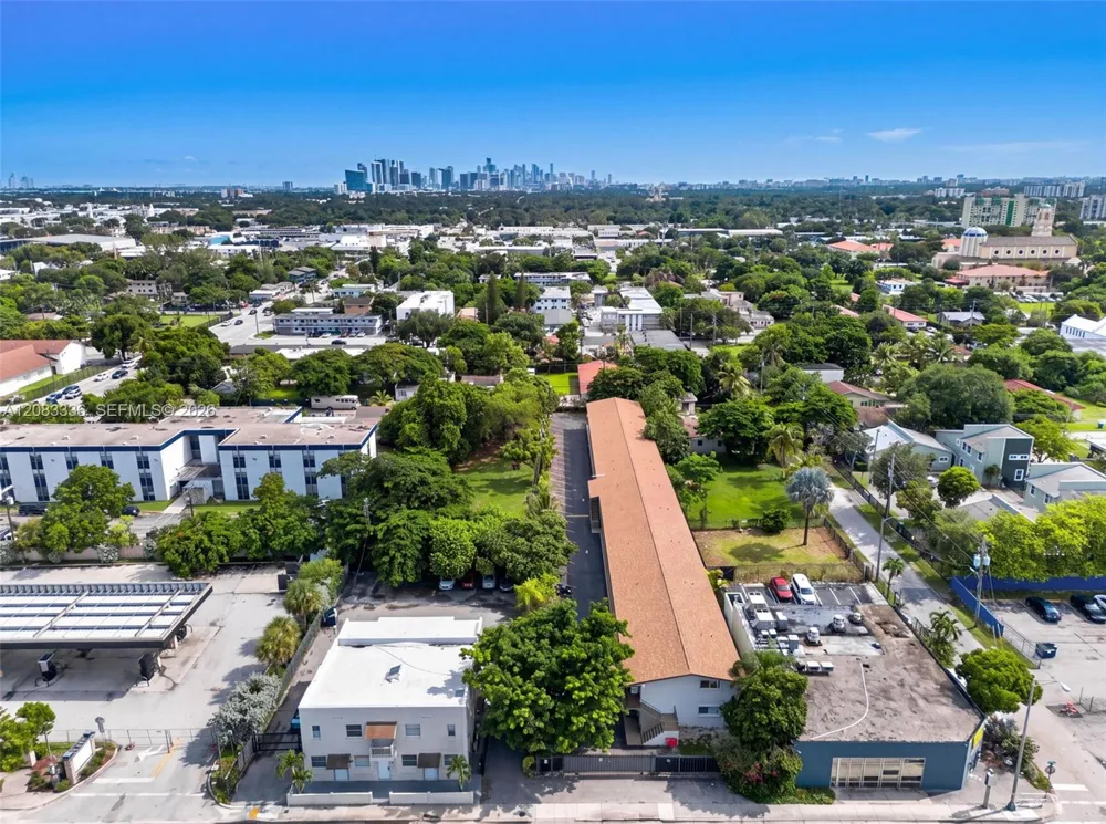 60 NW 79th St #24 Miami, FL 33150